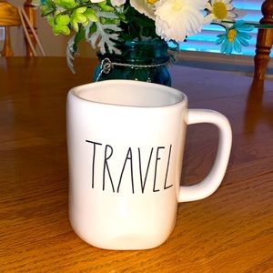 ✨RAE DUNN "TRAVEL" MUG